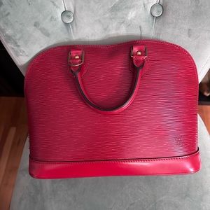 Louis Vuitton red epi alma
